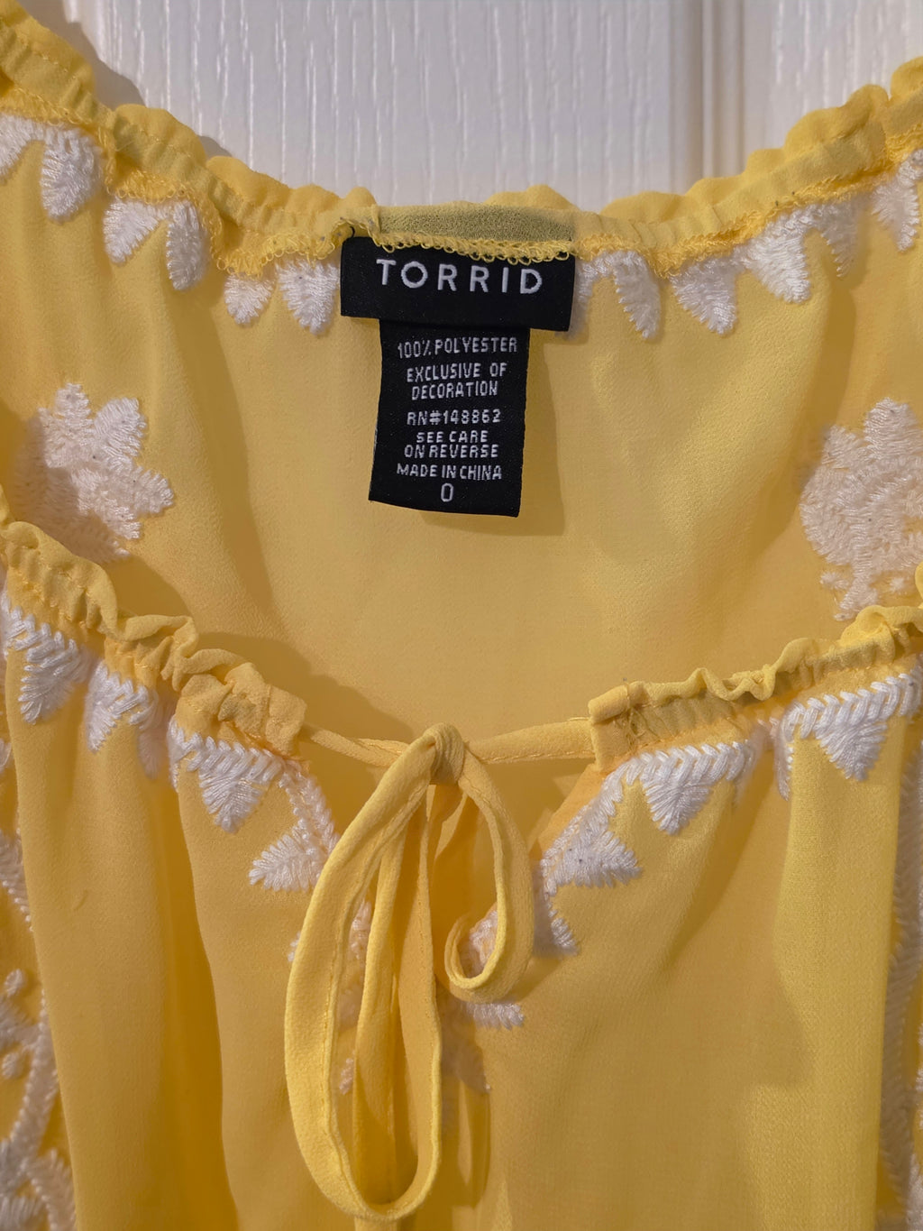 Sunshine Daisy Peasant Top