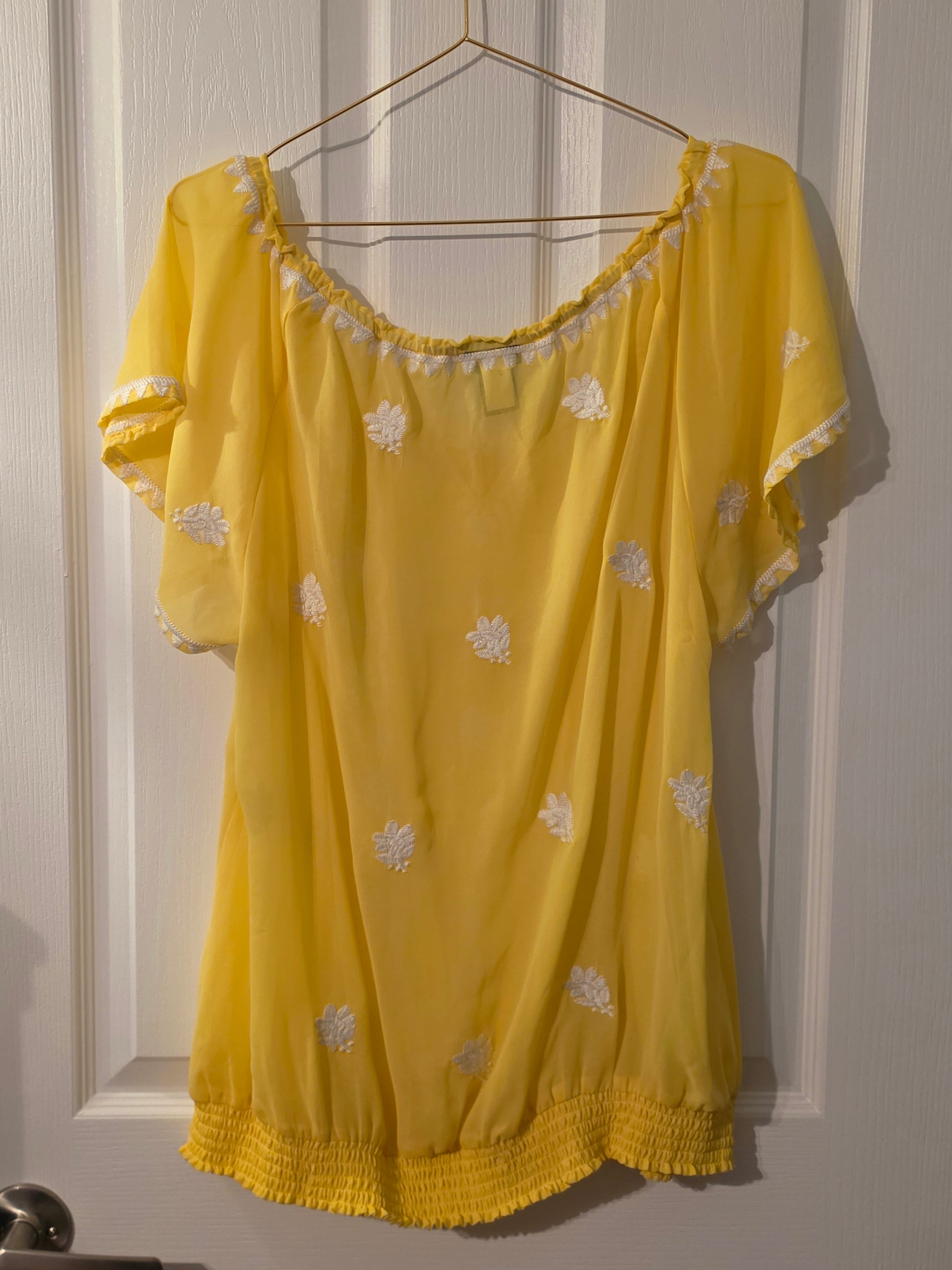 Sunshine Daisy Peasant Top