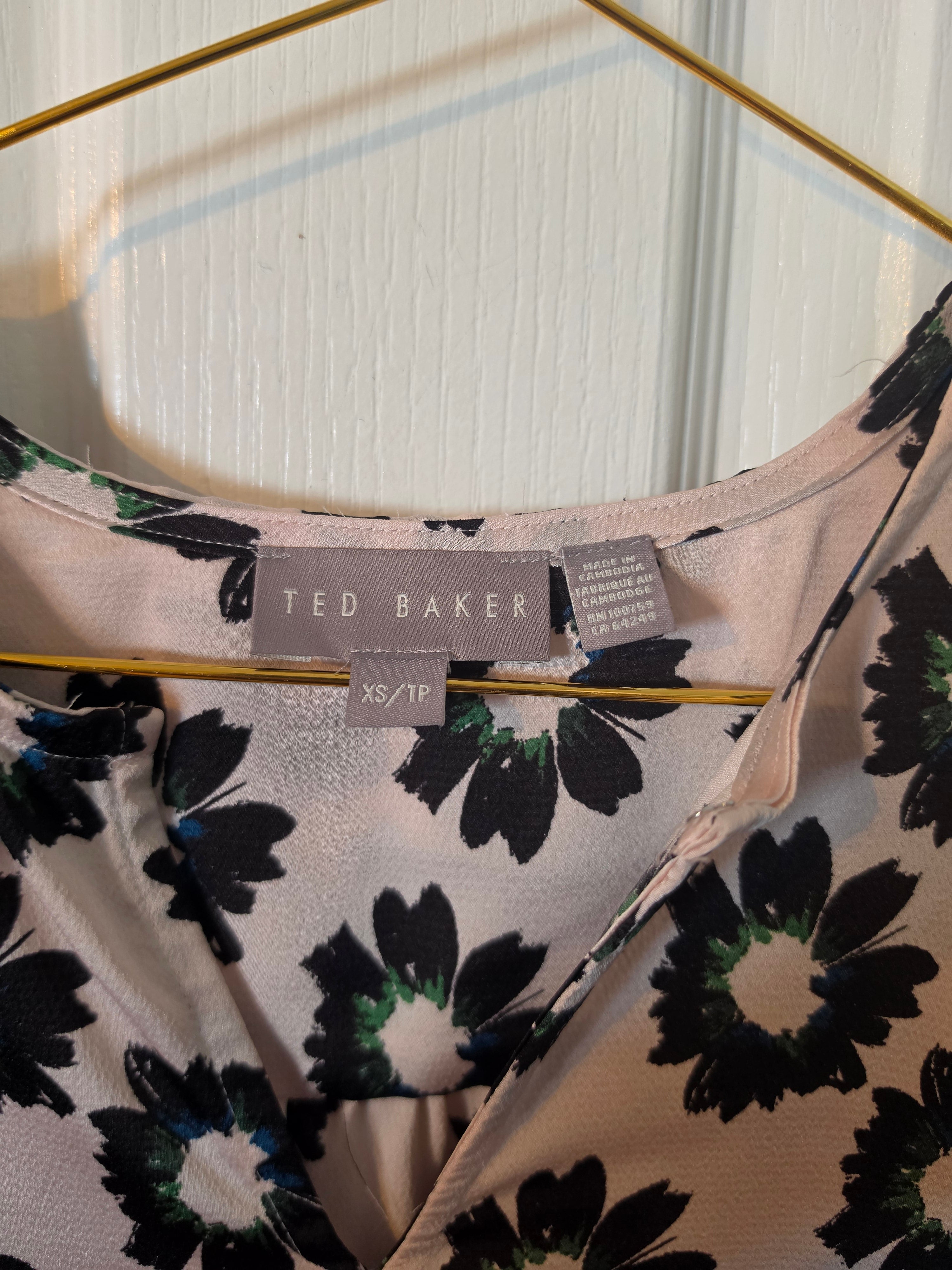 Daisy Dream Blush Blouse