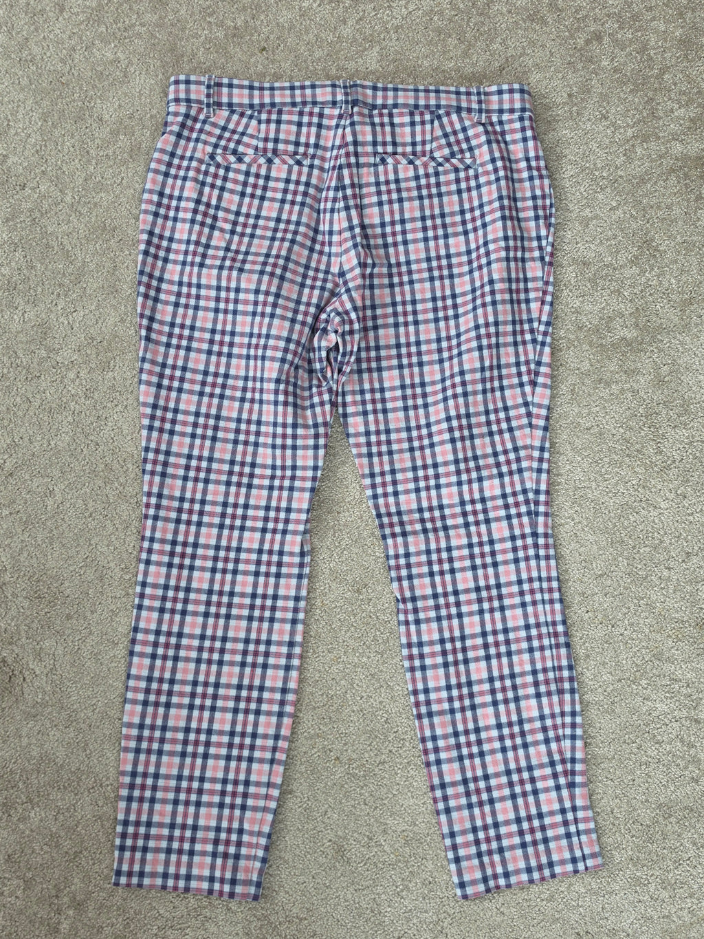 Plaid & Playful — GAP Signature Skinny Ankle Trousers in Pink & Navy Check