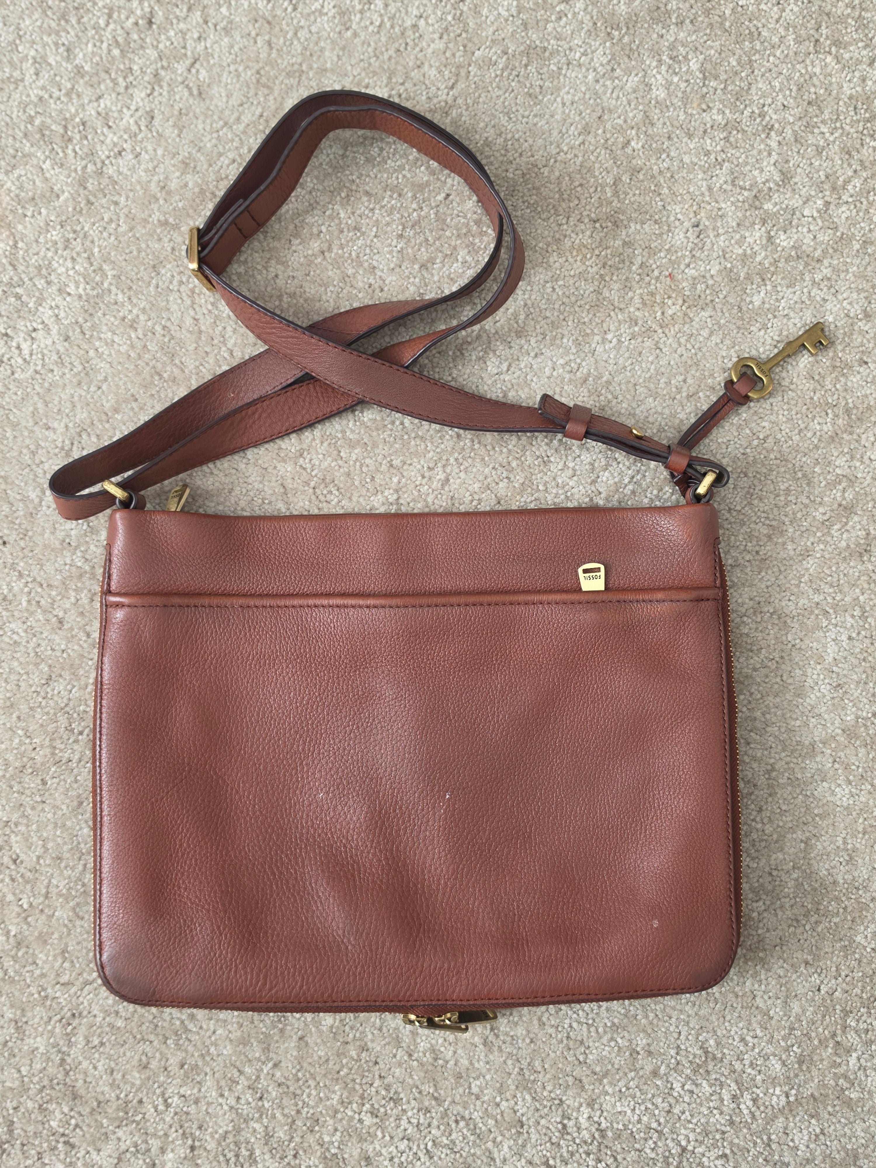 The Keeper of Keys — Fossil Pebbled Leather Crossbody Bag