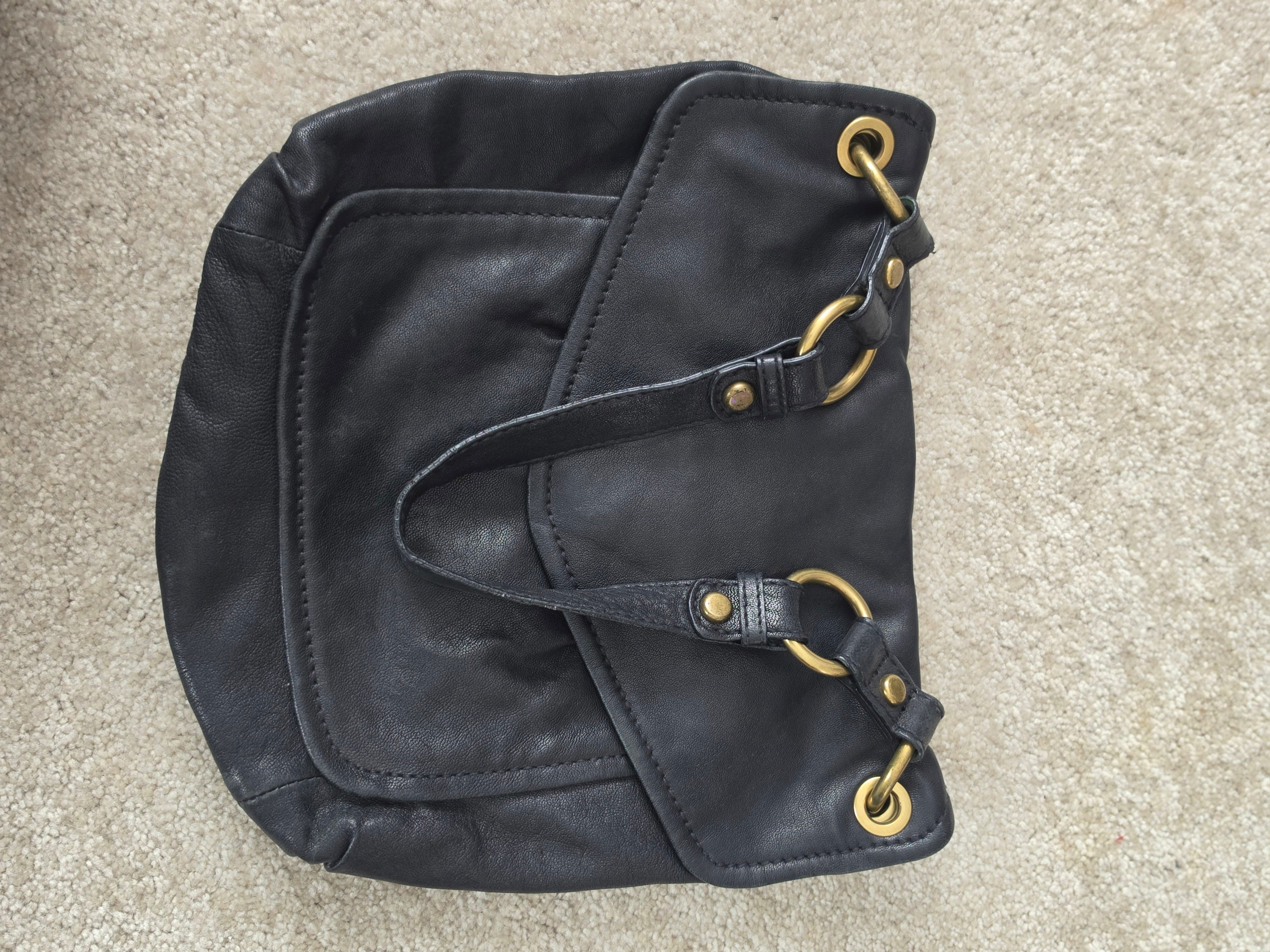 Midnight Wanderer — Fossil Long Live Vintage Black Leather Hobo Bag