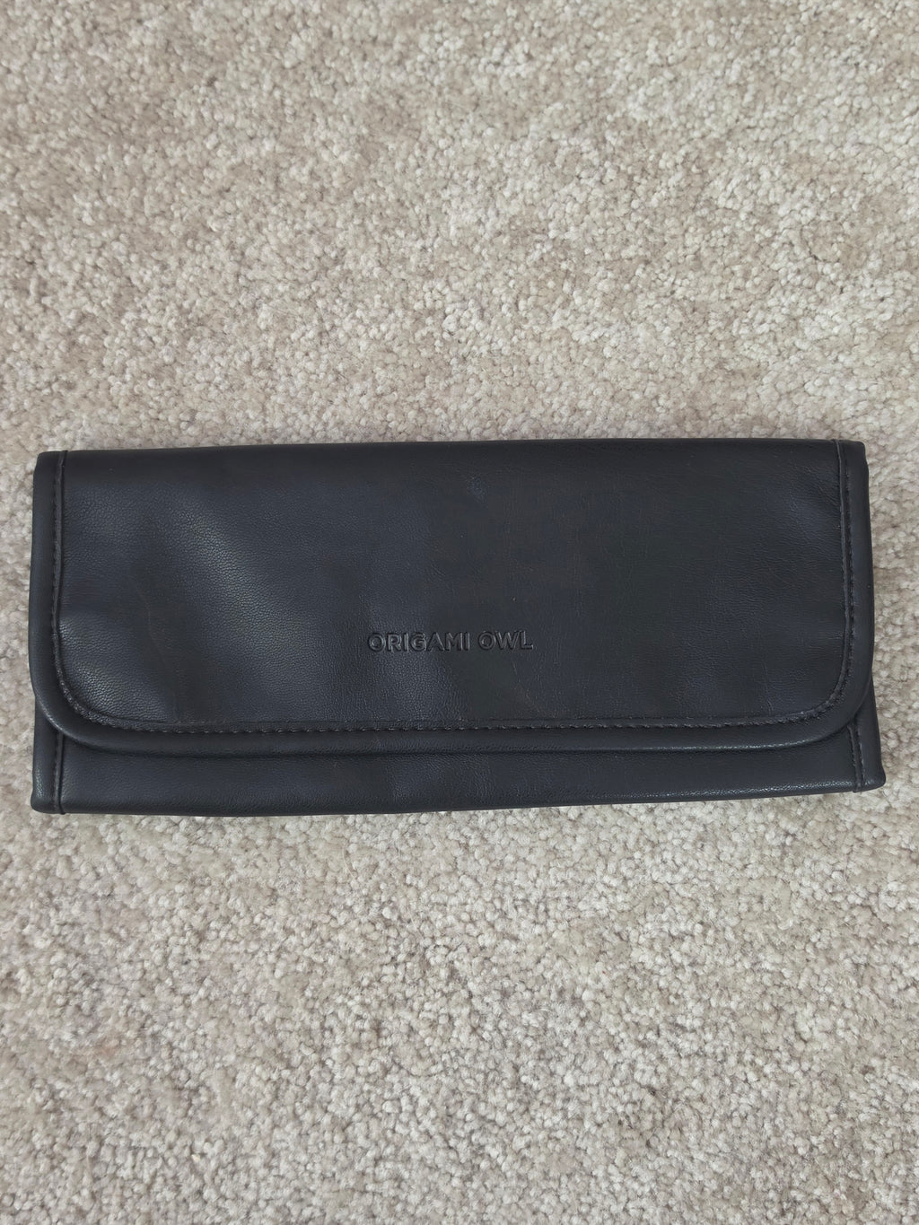 Orderly Obsession — Origami Owl Black Leather Jewelry Roll Organizer