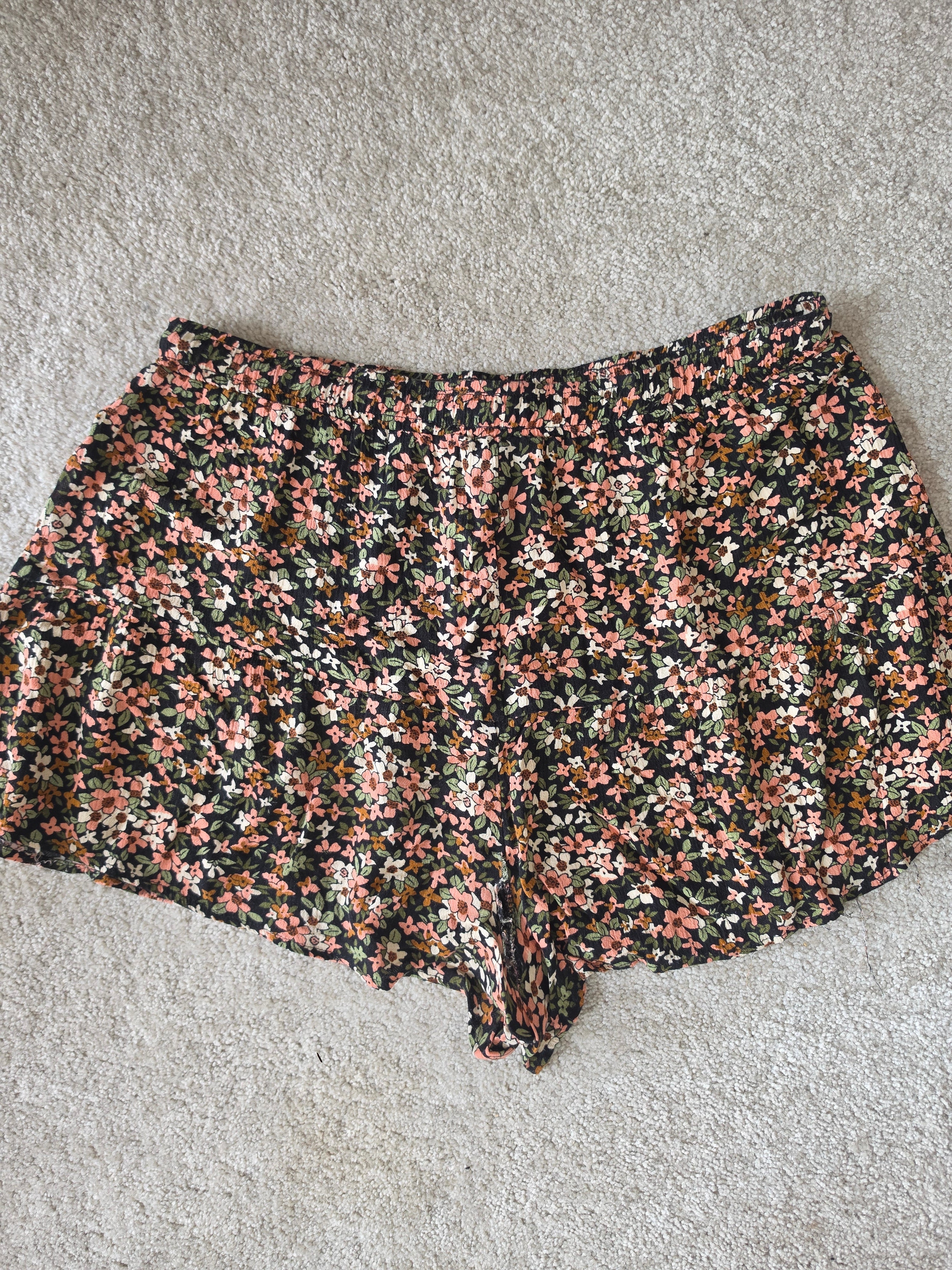 YMI Midnight Garden Floral Pull-On Shorts - full view