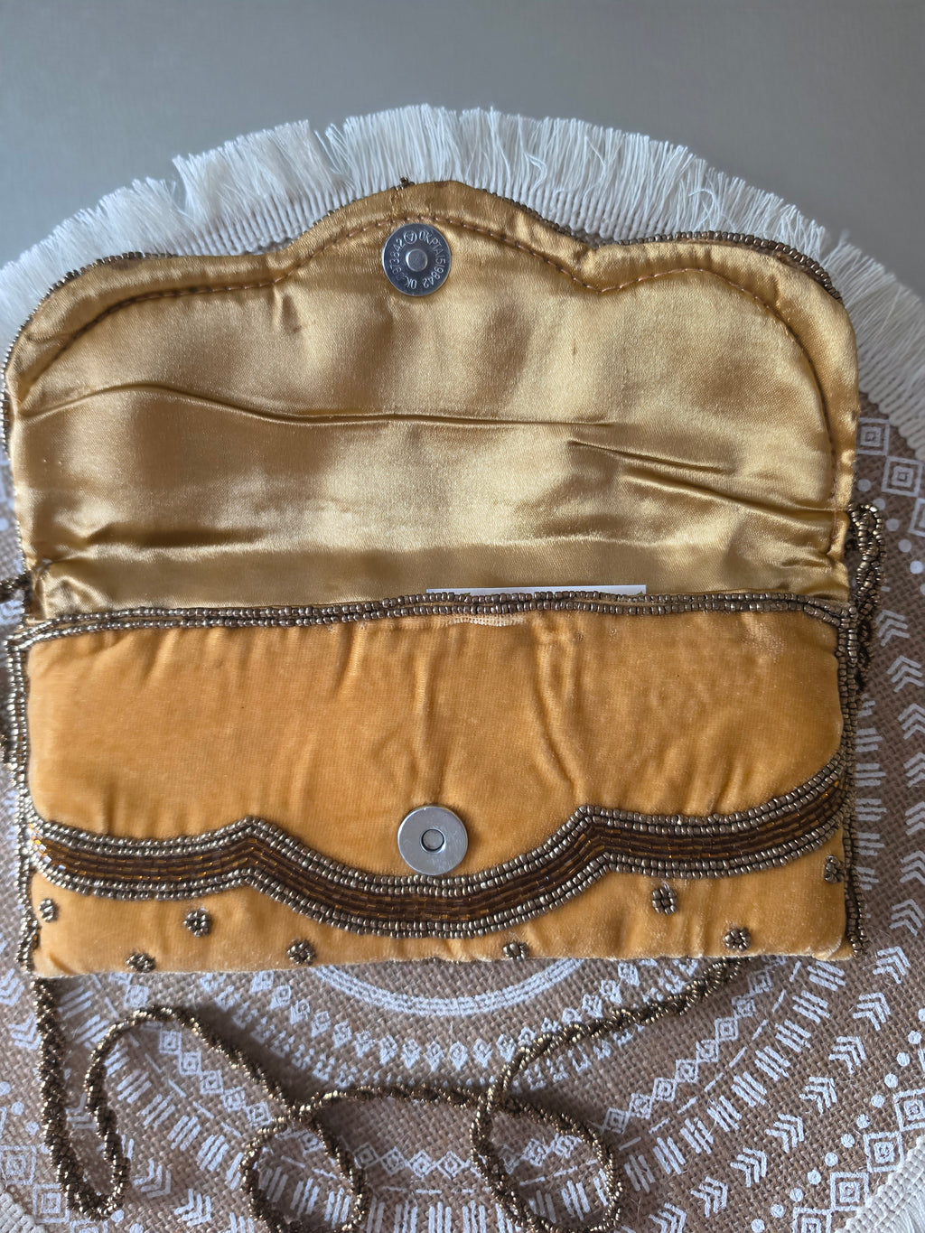 The Amber Oracle Clutch