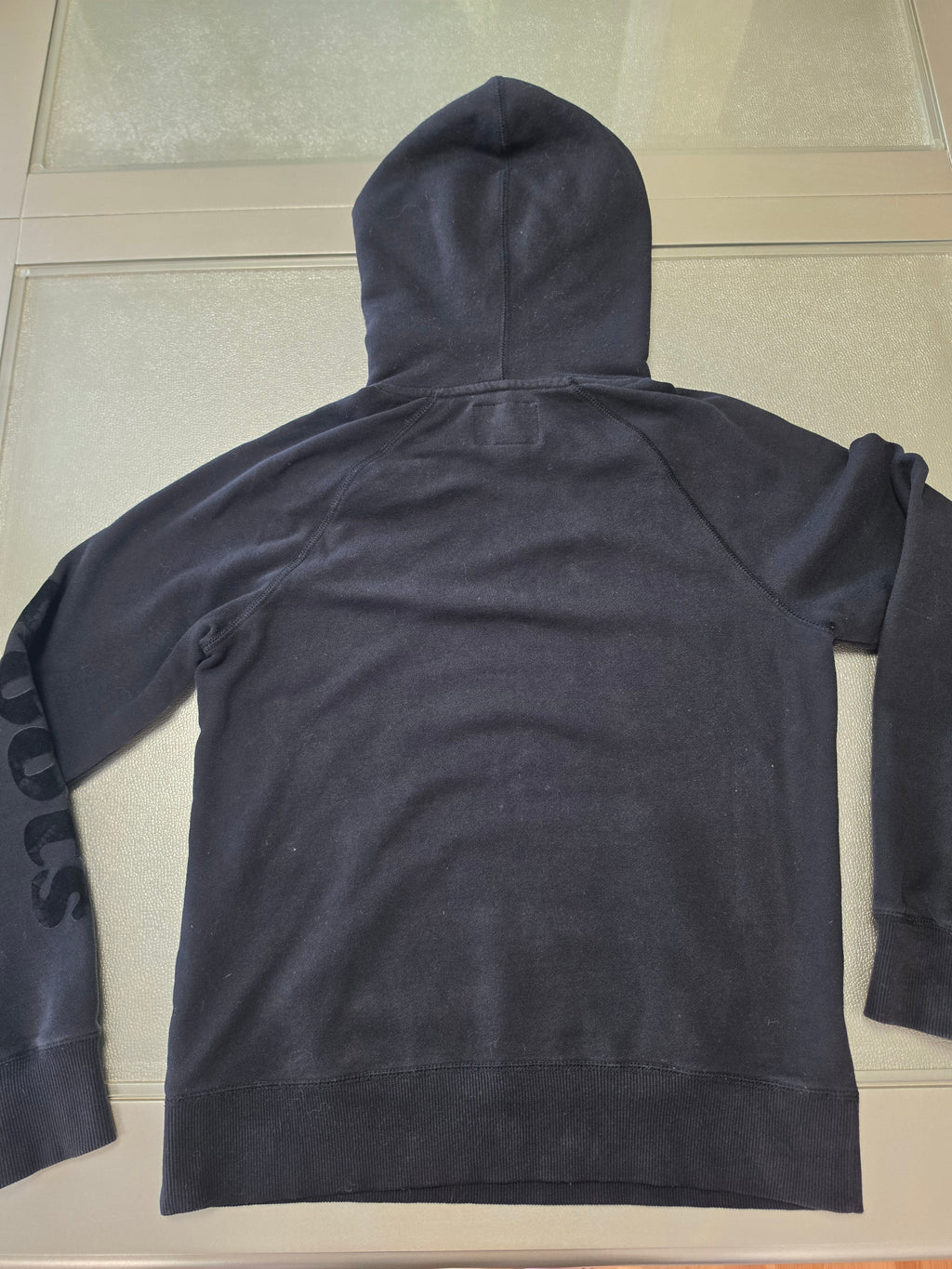 Roots Canada Sleeve Logo Pullover Hoodie — Black