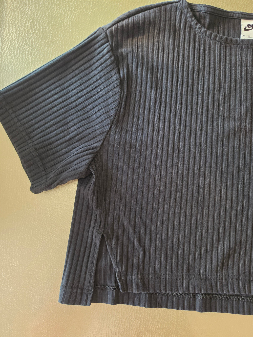 Nike Ribbed Crop Tee — detail view