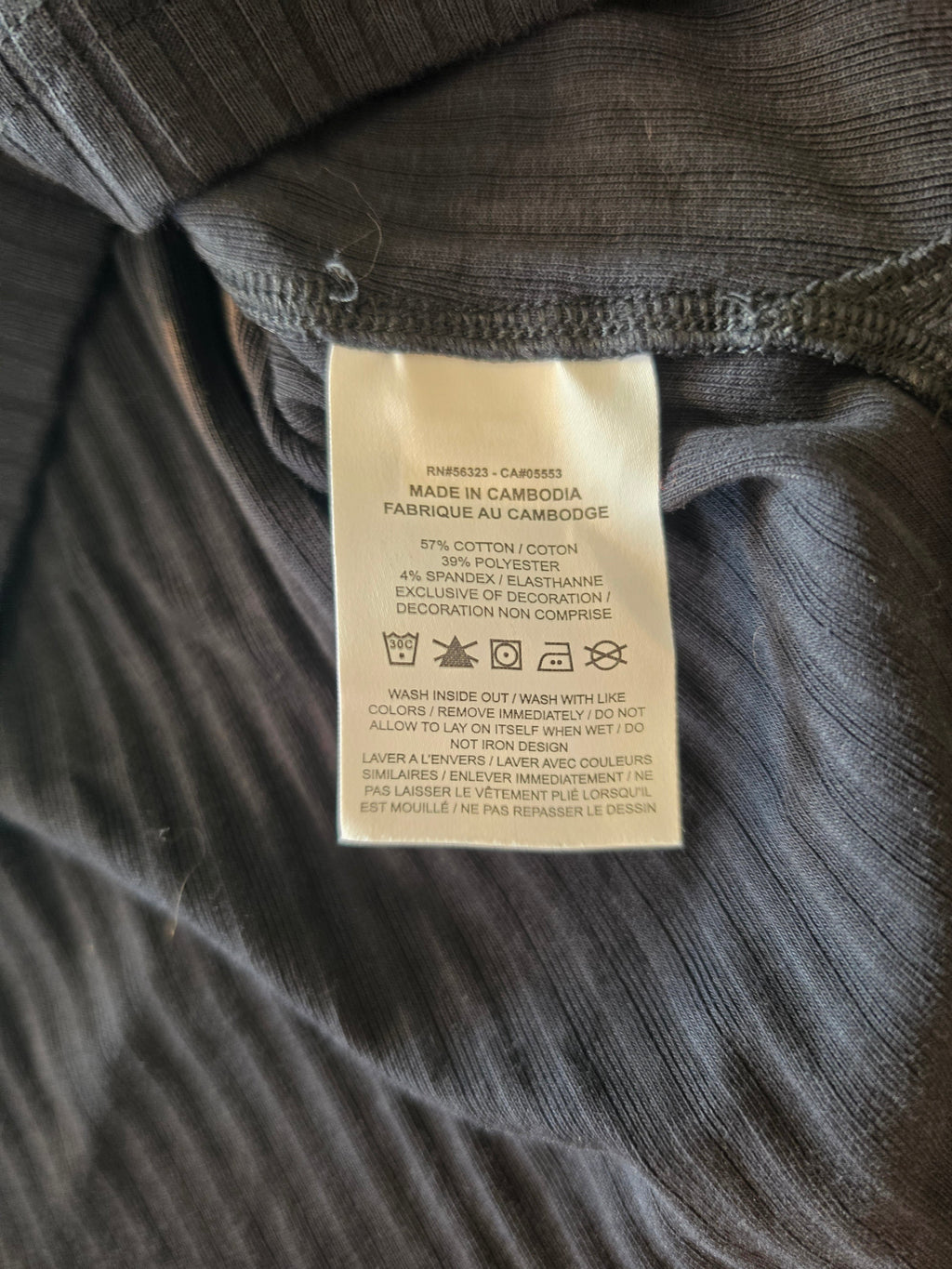 Nike Ribbed Crop Tee — care label