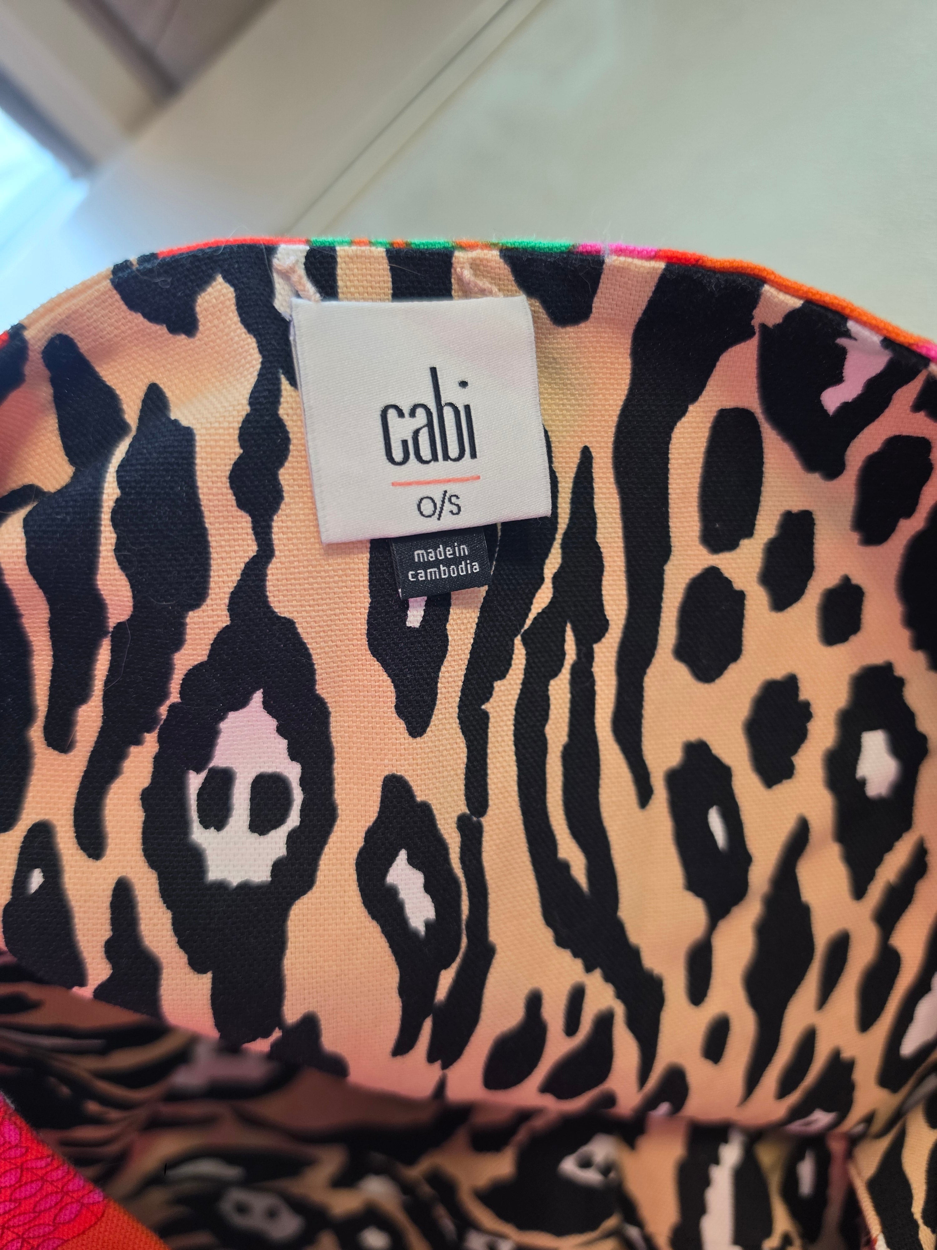 The Wild Side Reversible Tote — Jungle Leopard