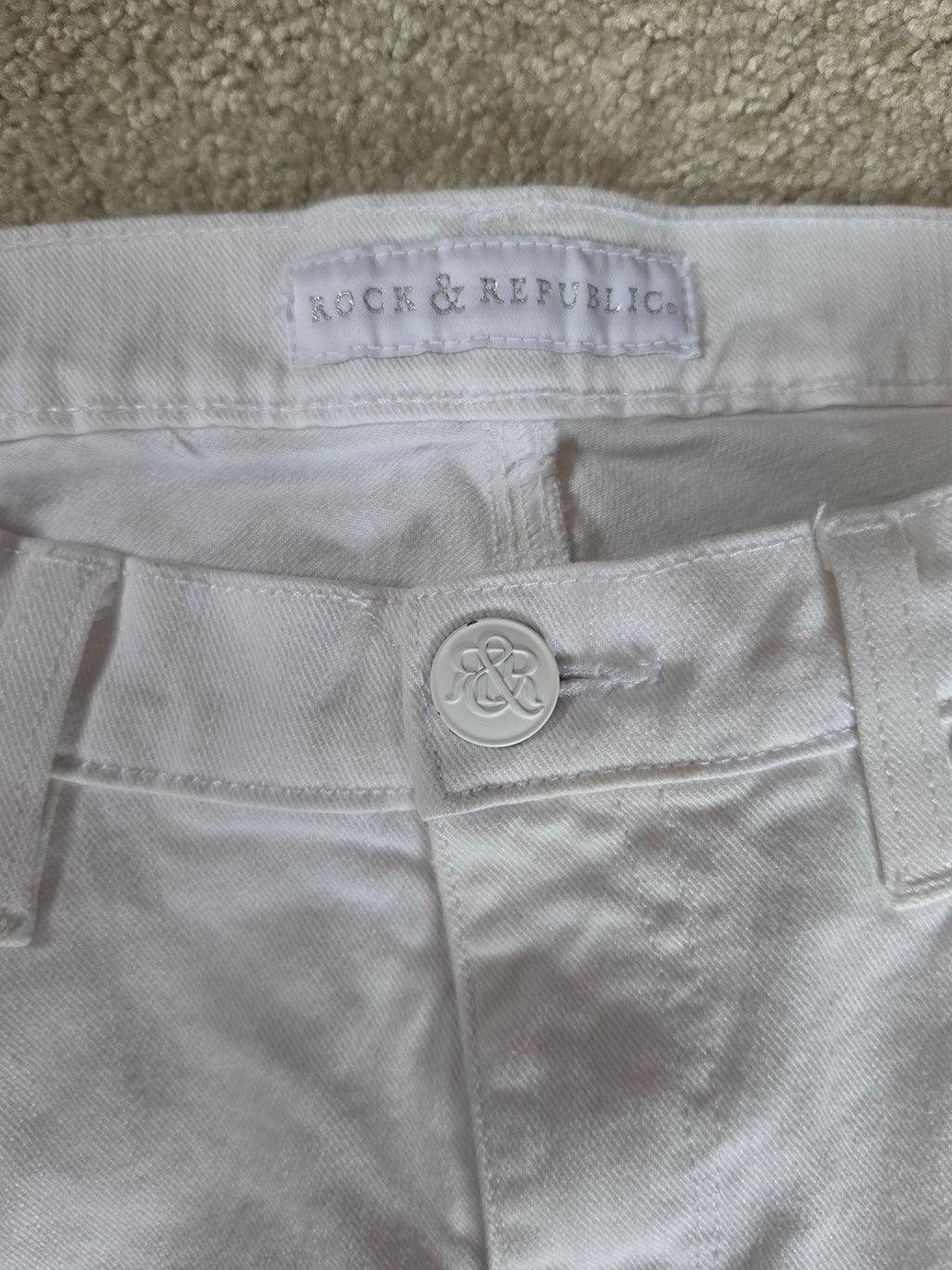 The White Rebellion — Rock & Republic Skinny Jeans