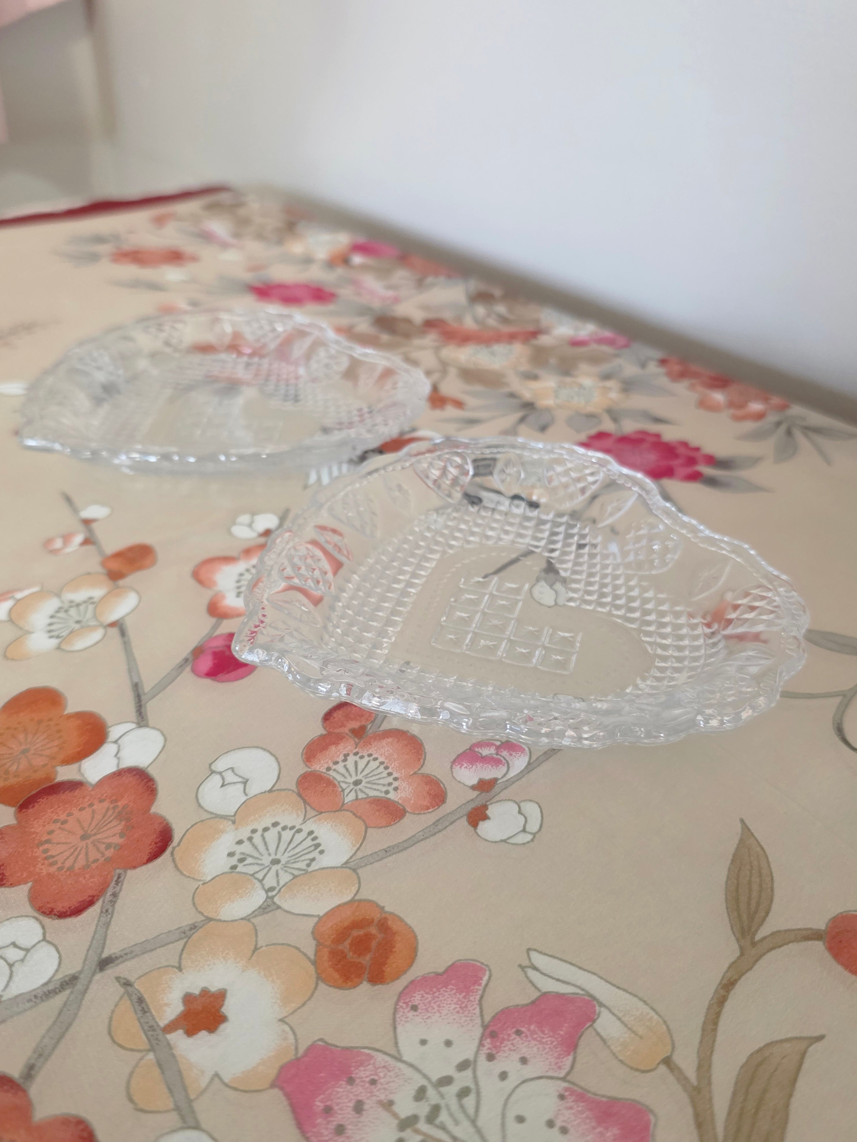 Hearts & Heirlooms Crystal Serving Set