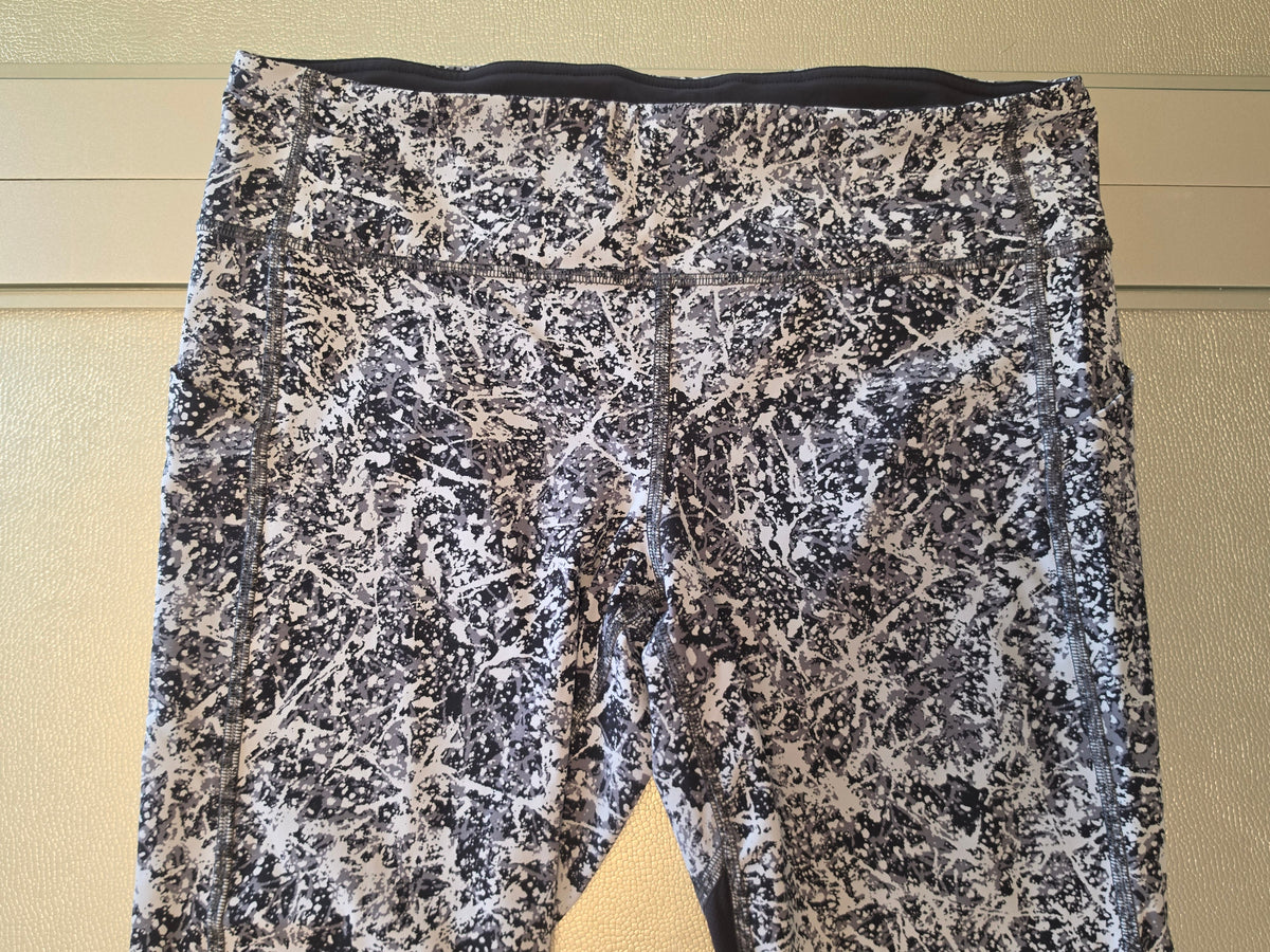 Splatter Season Pace Rival Crop — Lululemon