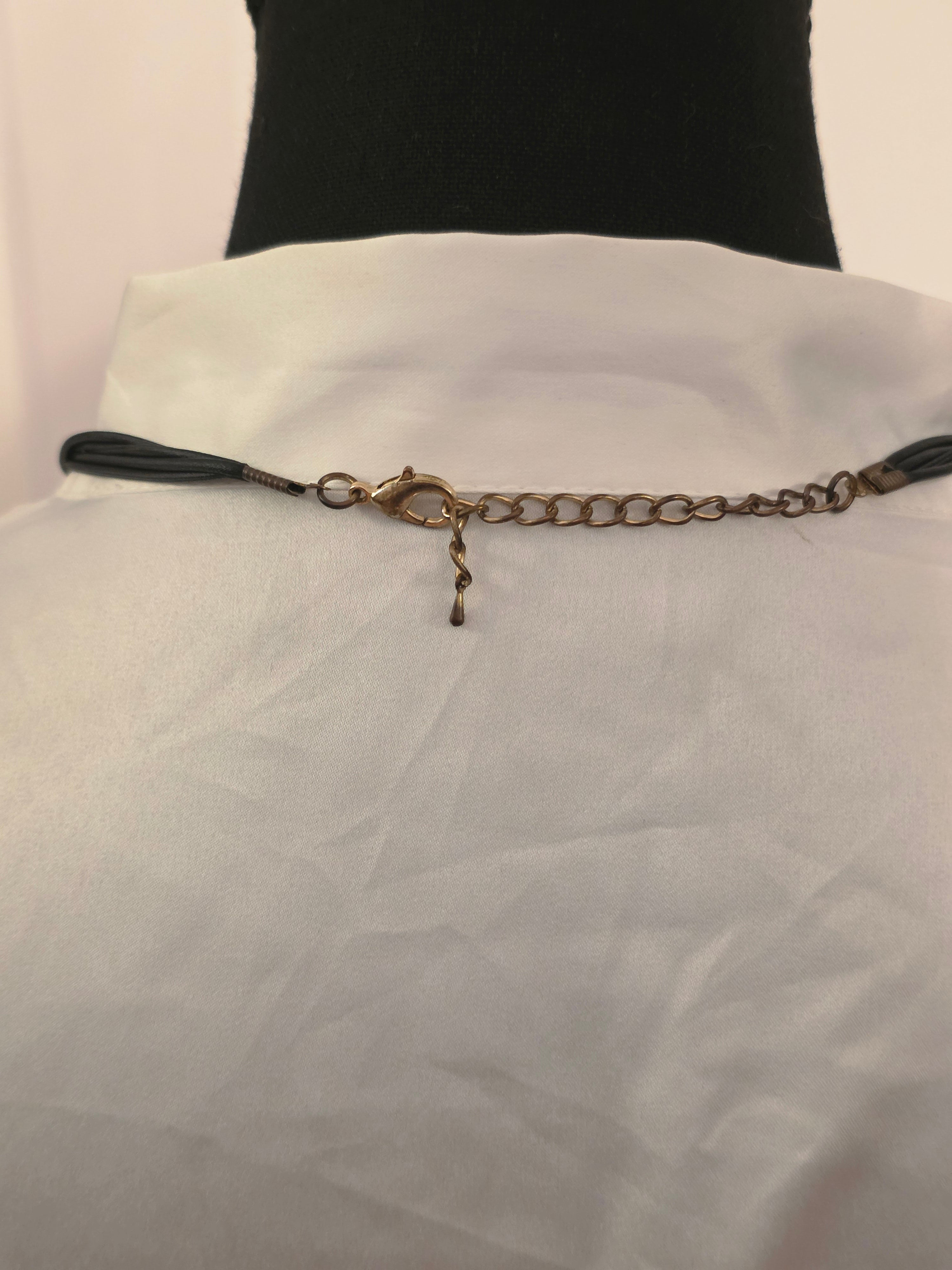 Noir Mystique Lariat Necklace