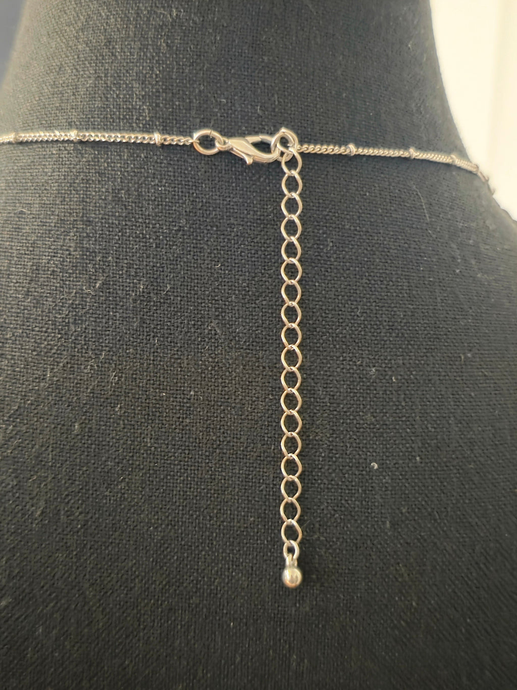 Blushing Petals Lariat Necklace