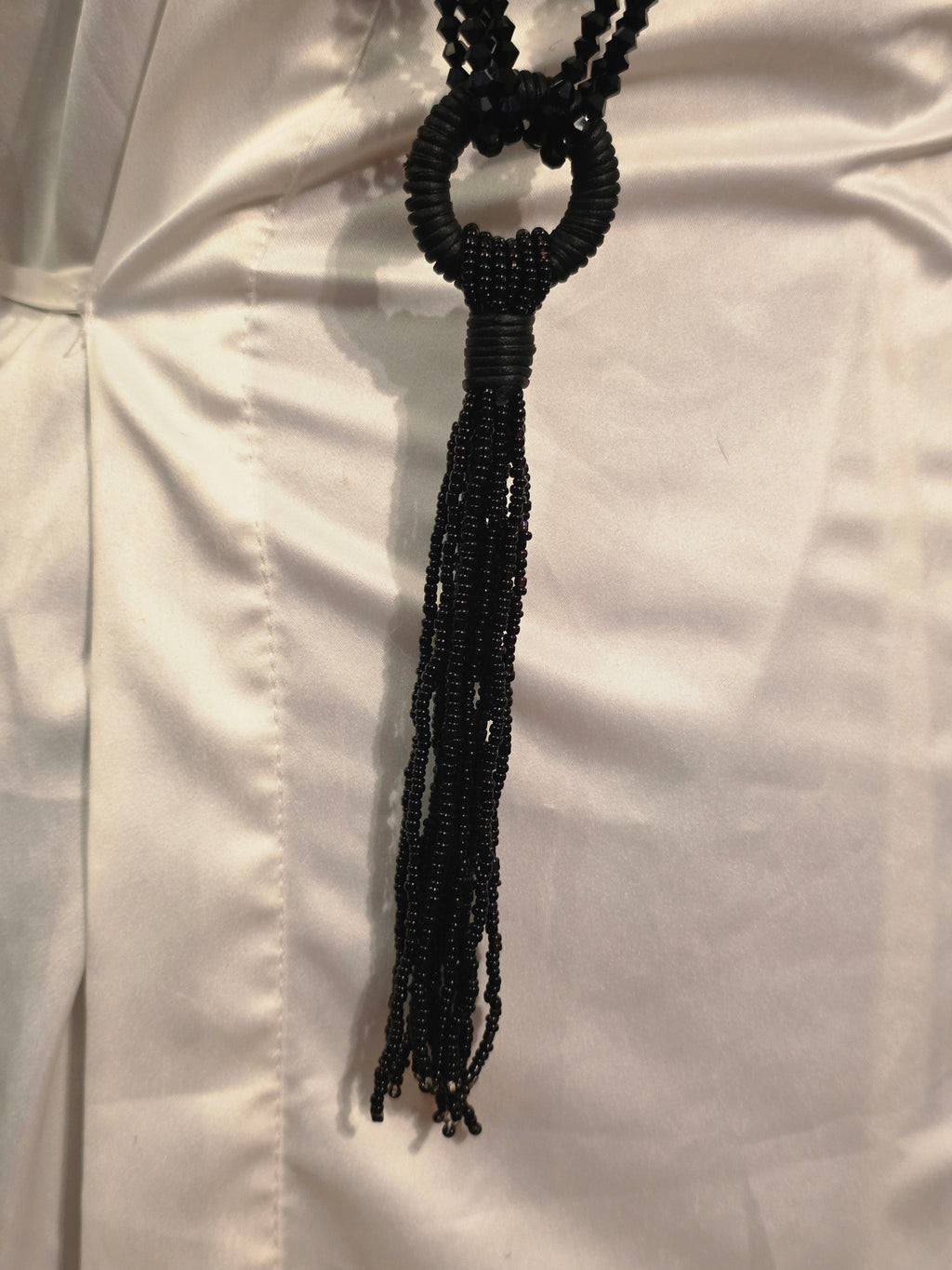 Noir Mystique Lariat Necklace