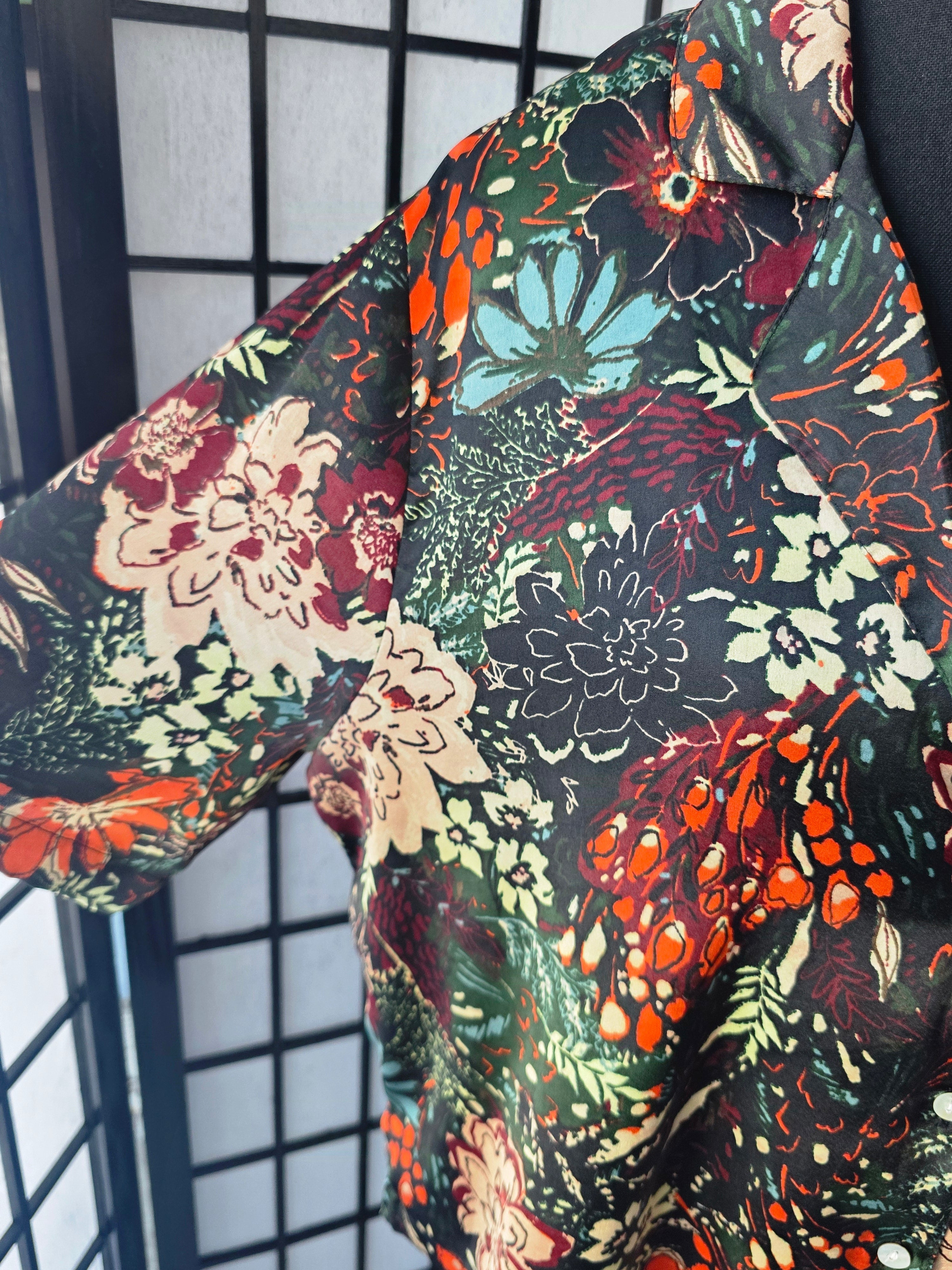 Wildly Botanical Crop Blouse