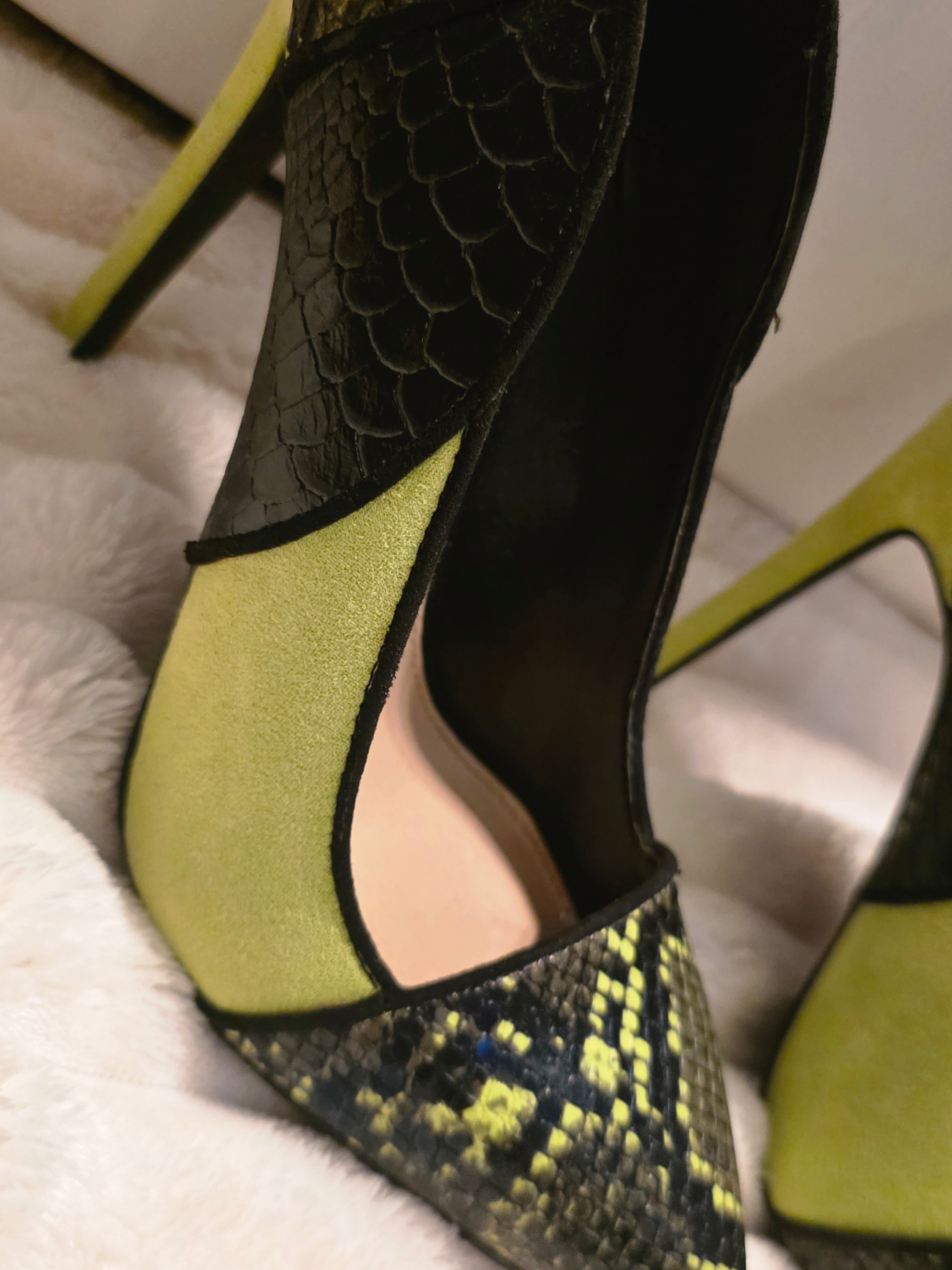 Venom d'Orsay Heels by Shoedazzle