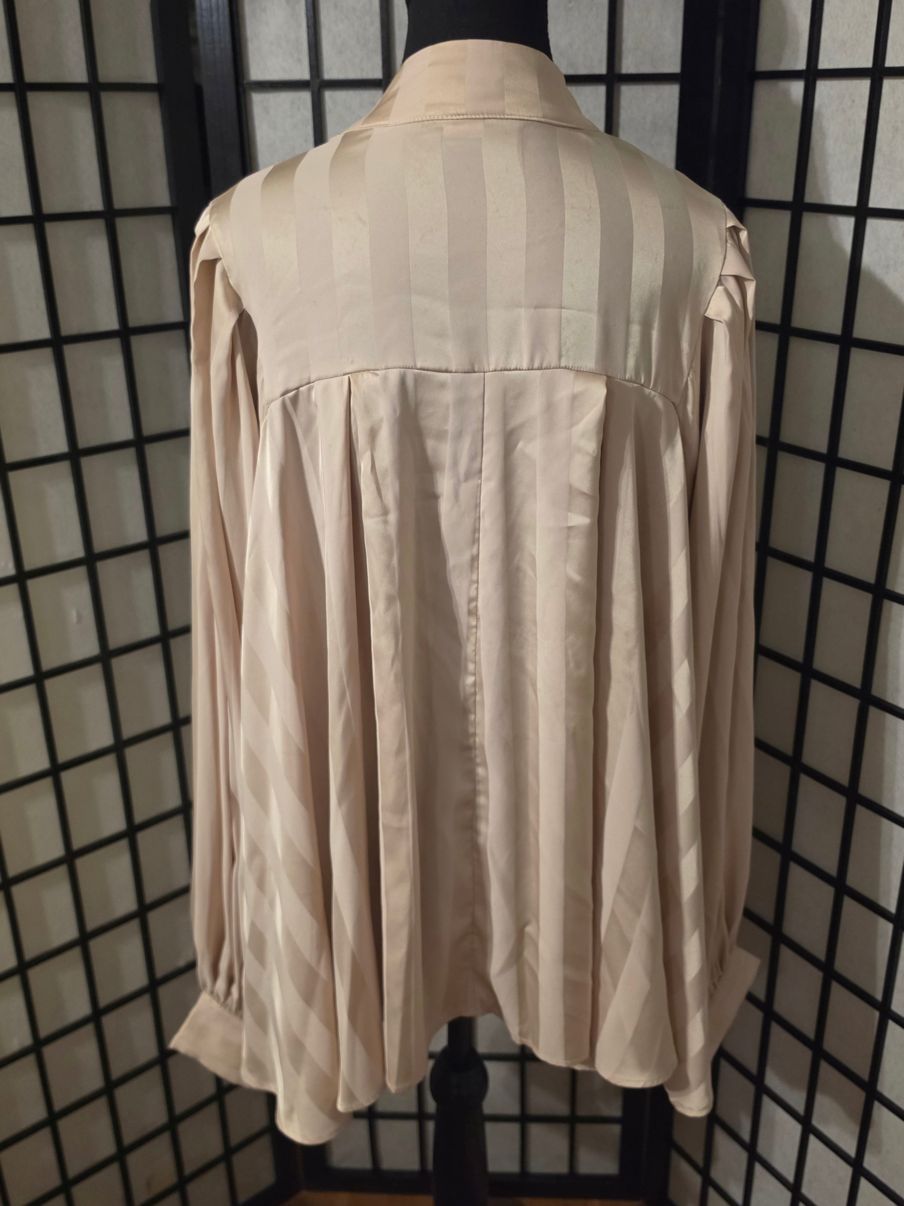 The Whispered Bow Blouse – Apricot