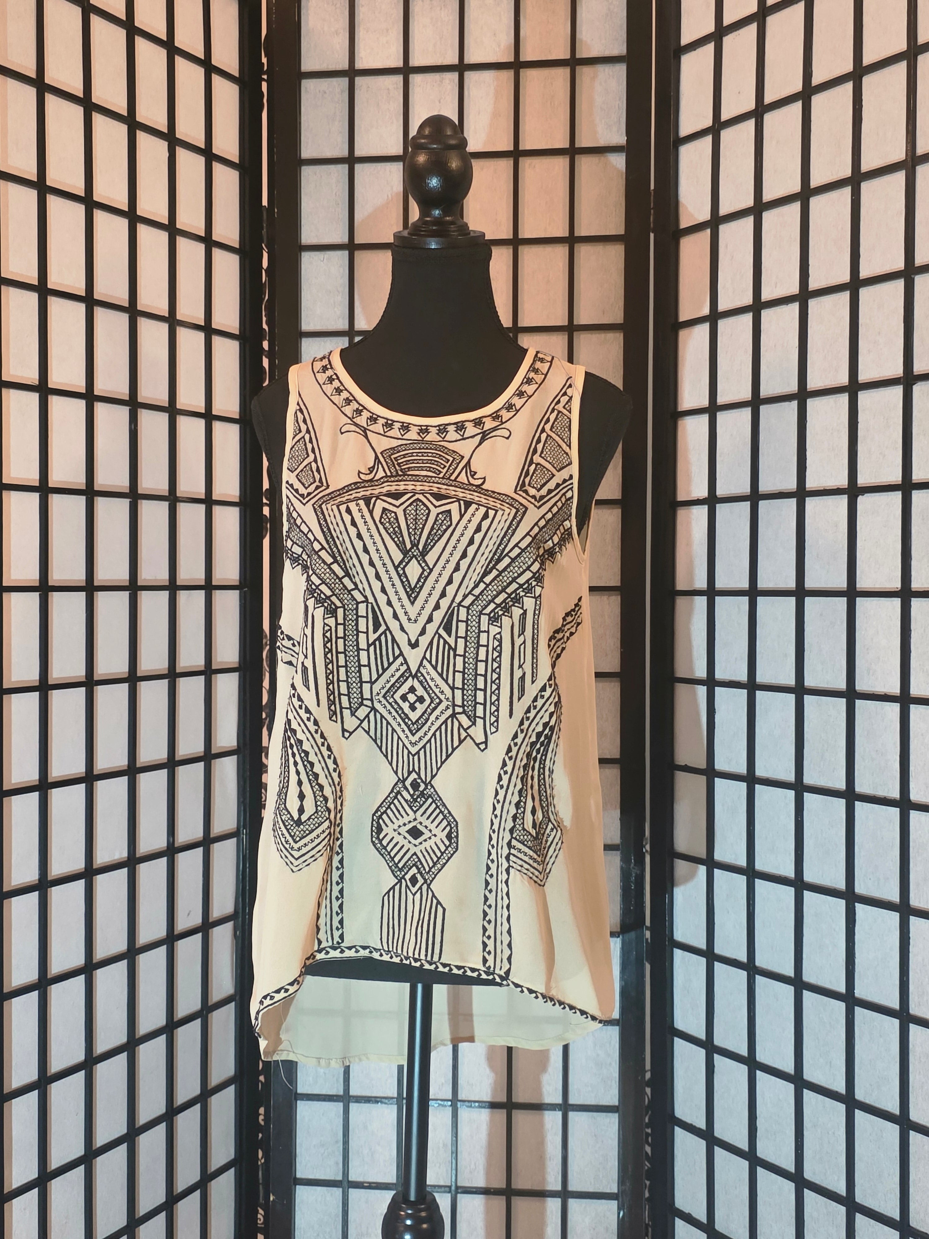 Deco Dreams Geometric Tank