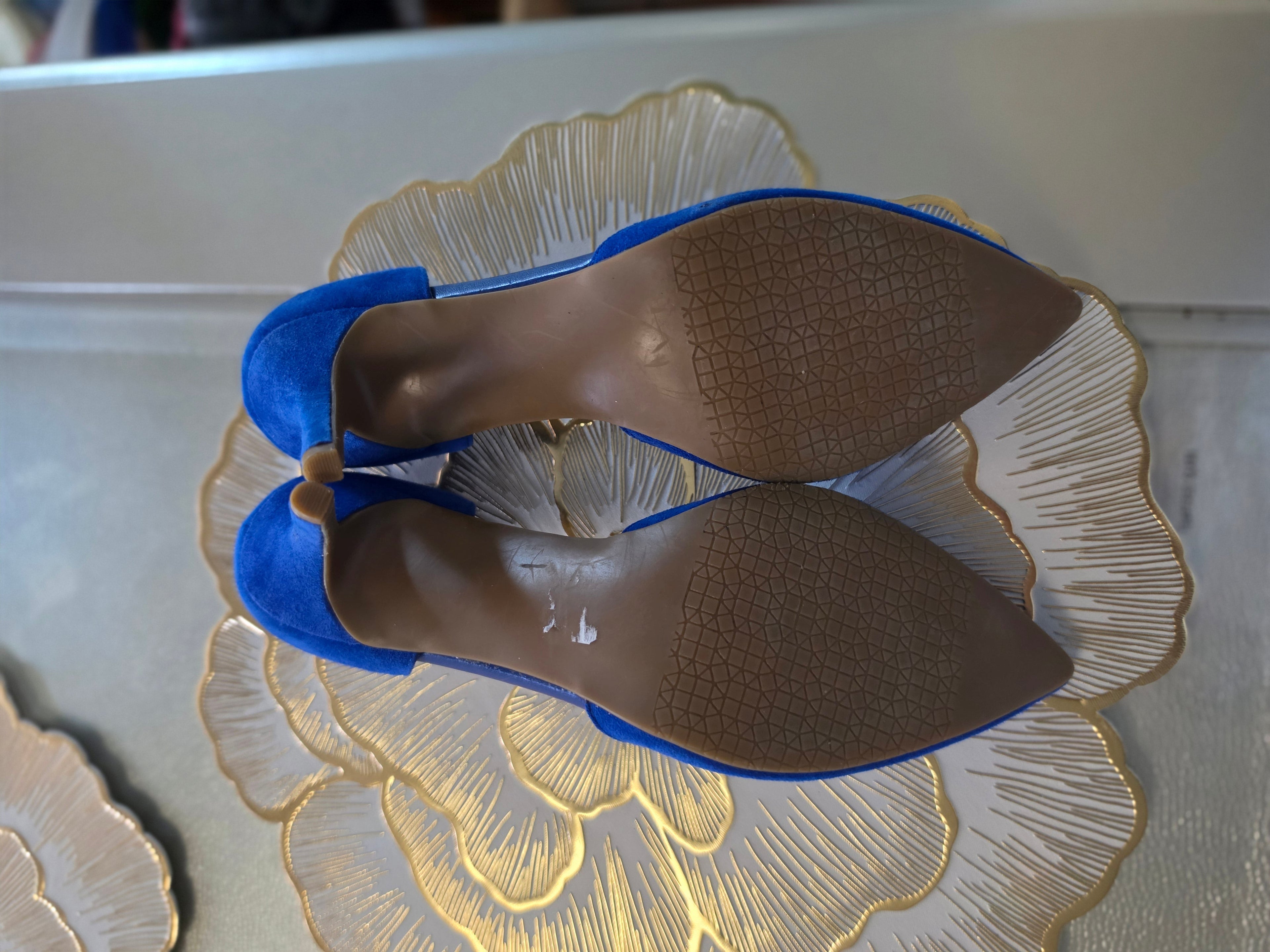 The Indigo Hour — Gomez d’Orsay Pump in Cobalt Suede