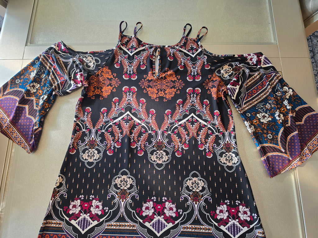 Venus Boho Medallion Cold-Shoulder Flutter Sleeve Mini Dress — Size L
