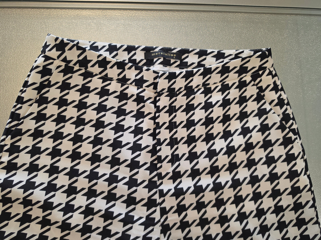 Darkly Checked Wide-Leg Trousers