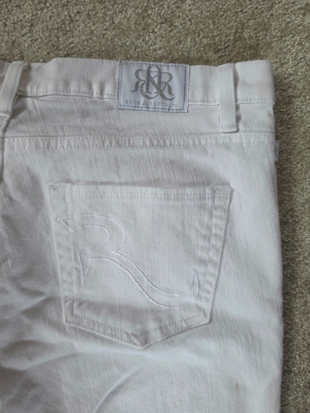 The White Rebellion — Rock & Republic Skinny Jeans