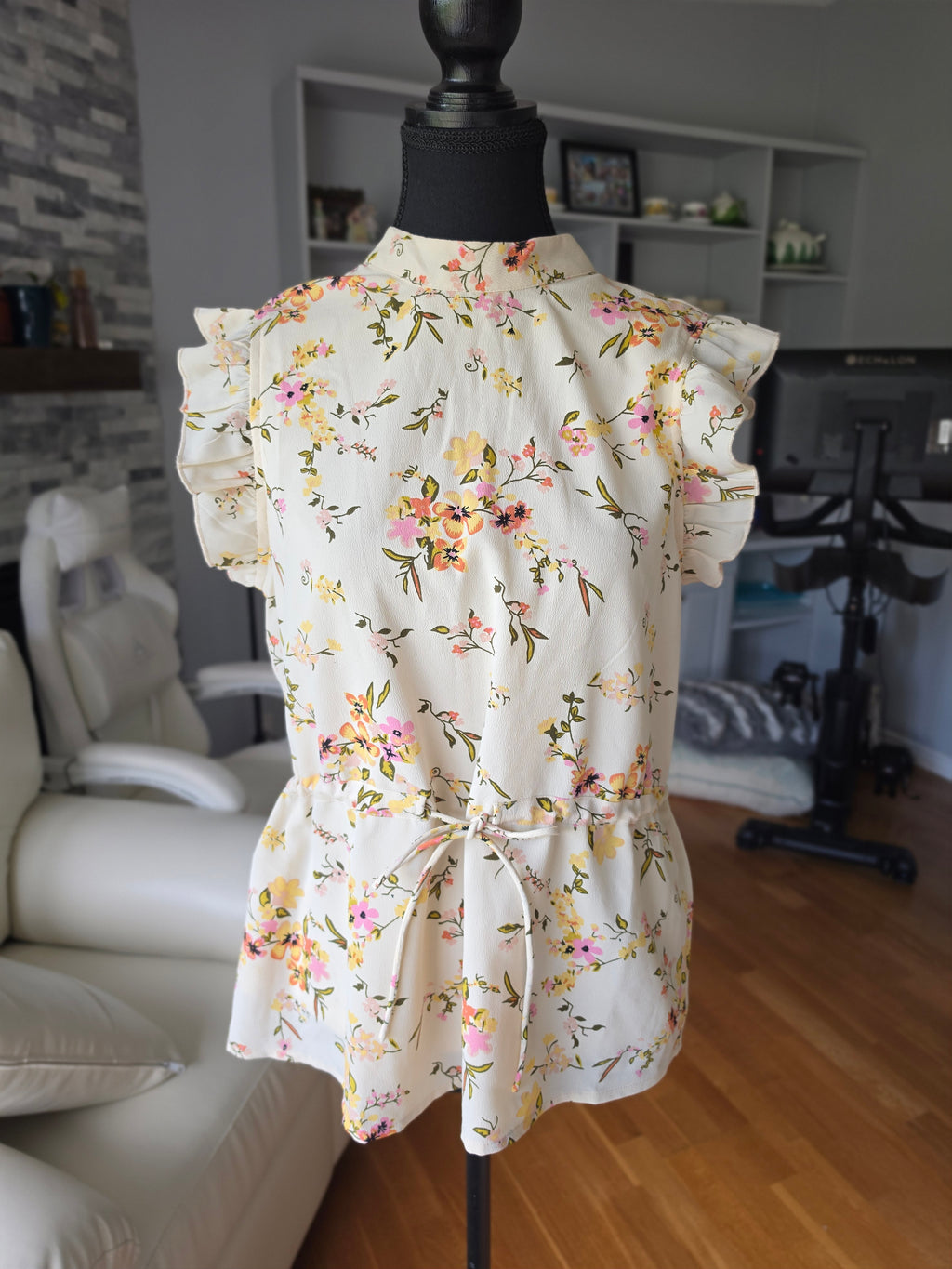 Botanical Garden Ruffle Blouse in Cream