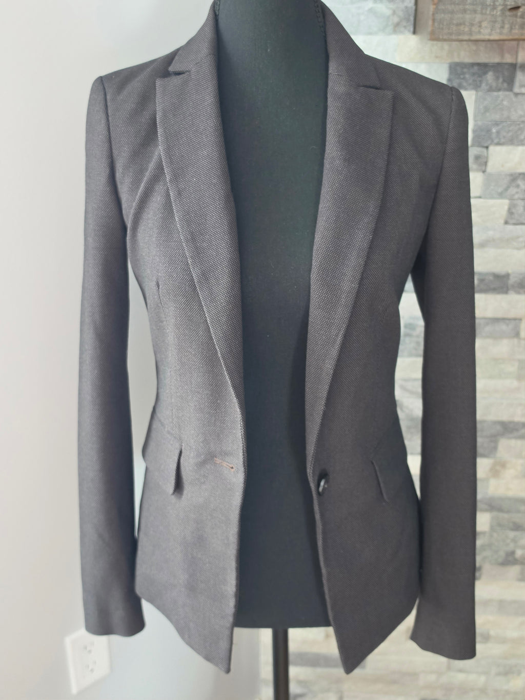 The Boardroom Noir Blazer — RW&Co. Technical Suiting | Size 0