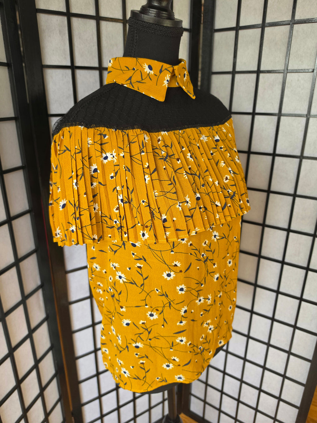 The Daisy Ruffle Off-Shoulder Top