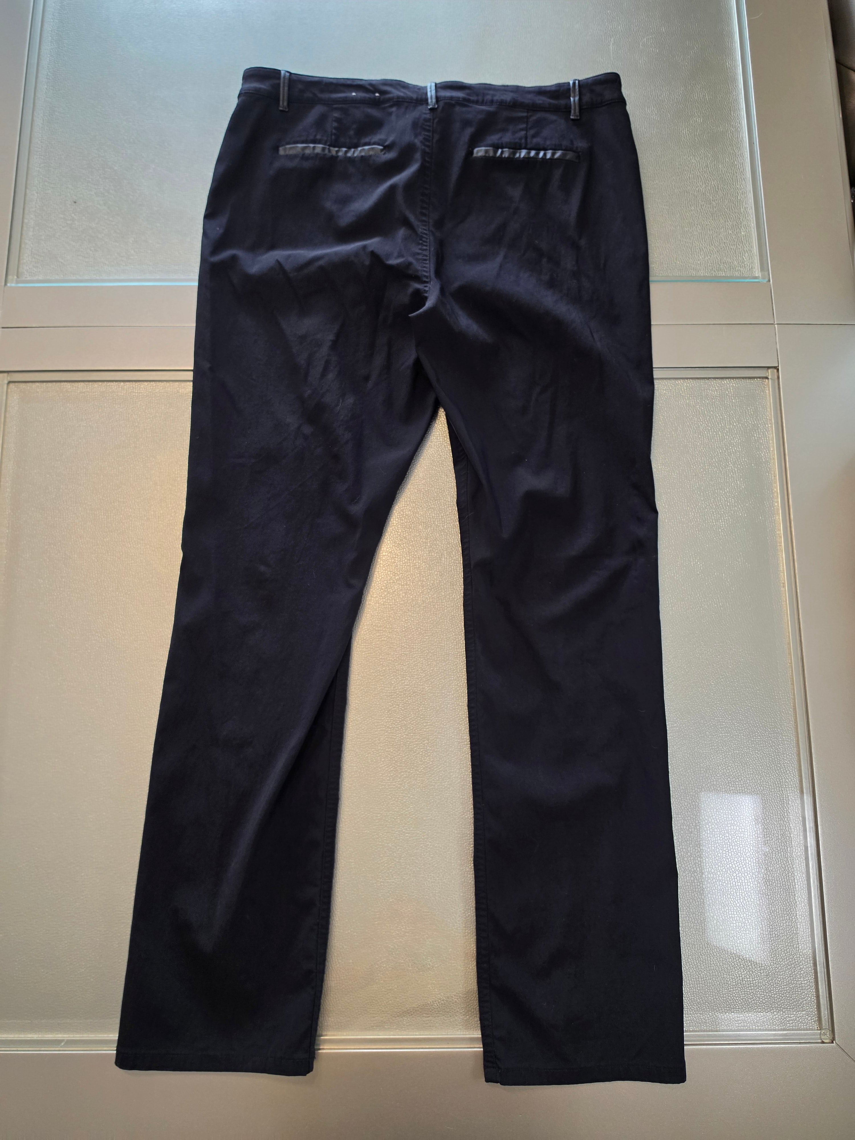 The Edge Panel Slim Trouser