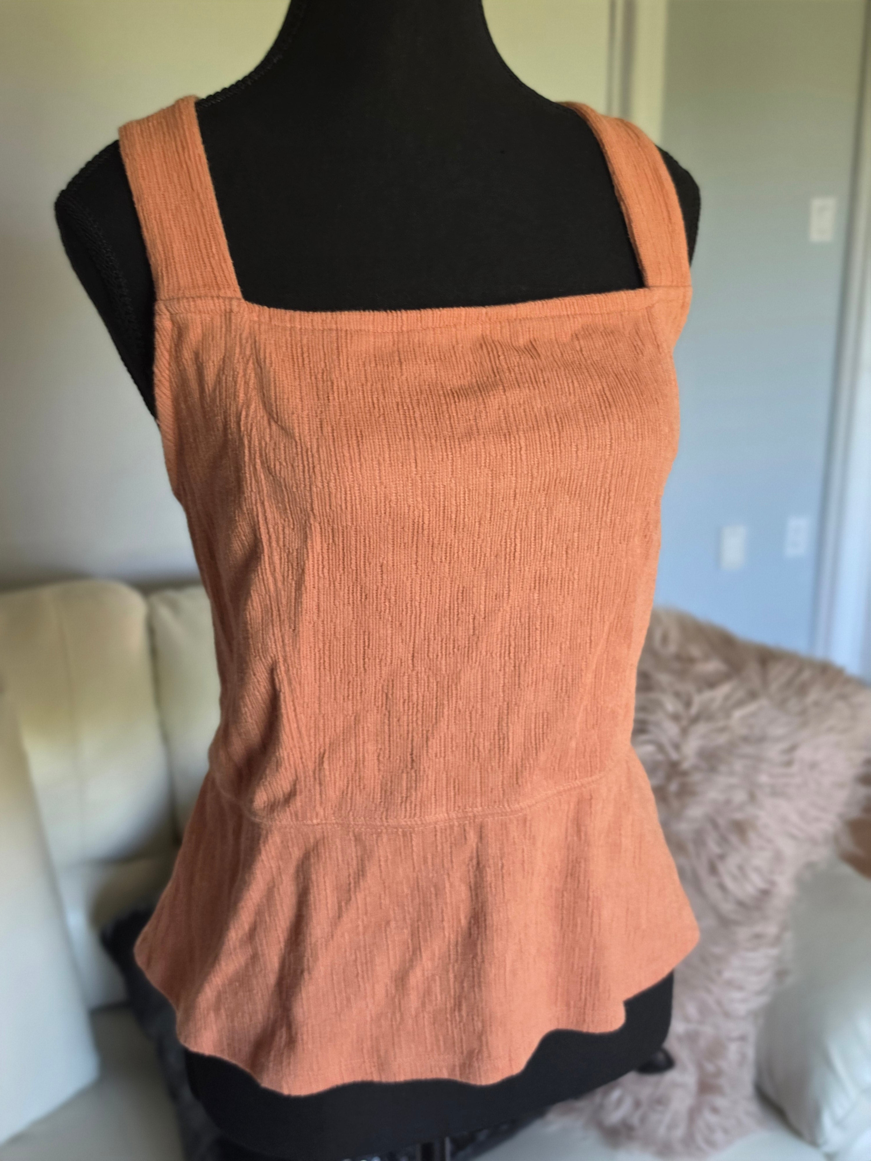 Kismet Peach Crinkle Crossback Peplum Tank — L