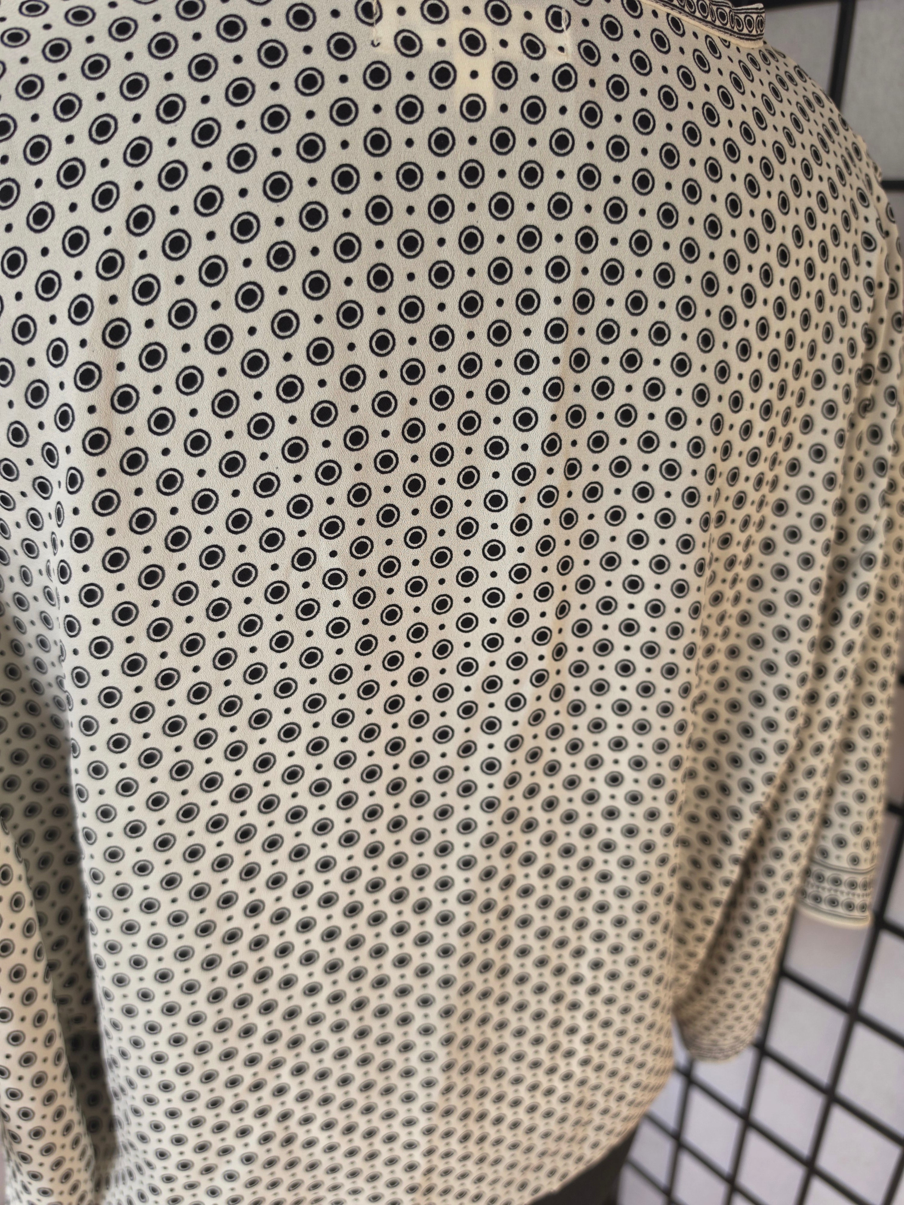 The Orbit Wrap Top – Max Studio