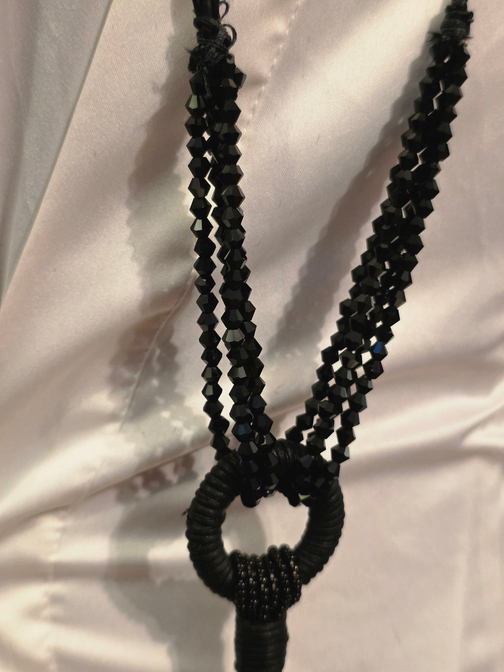 Noir Mystique Lariat Necklace