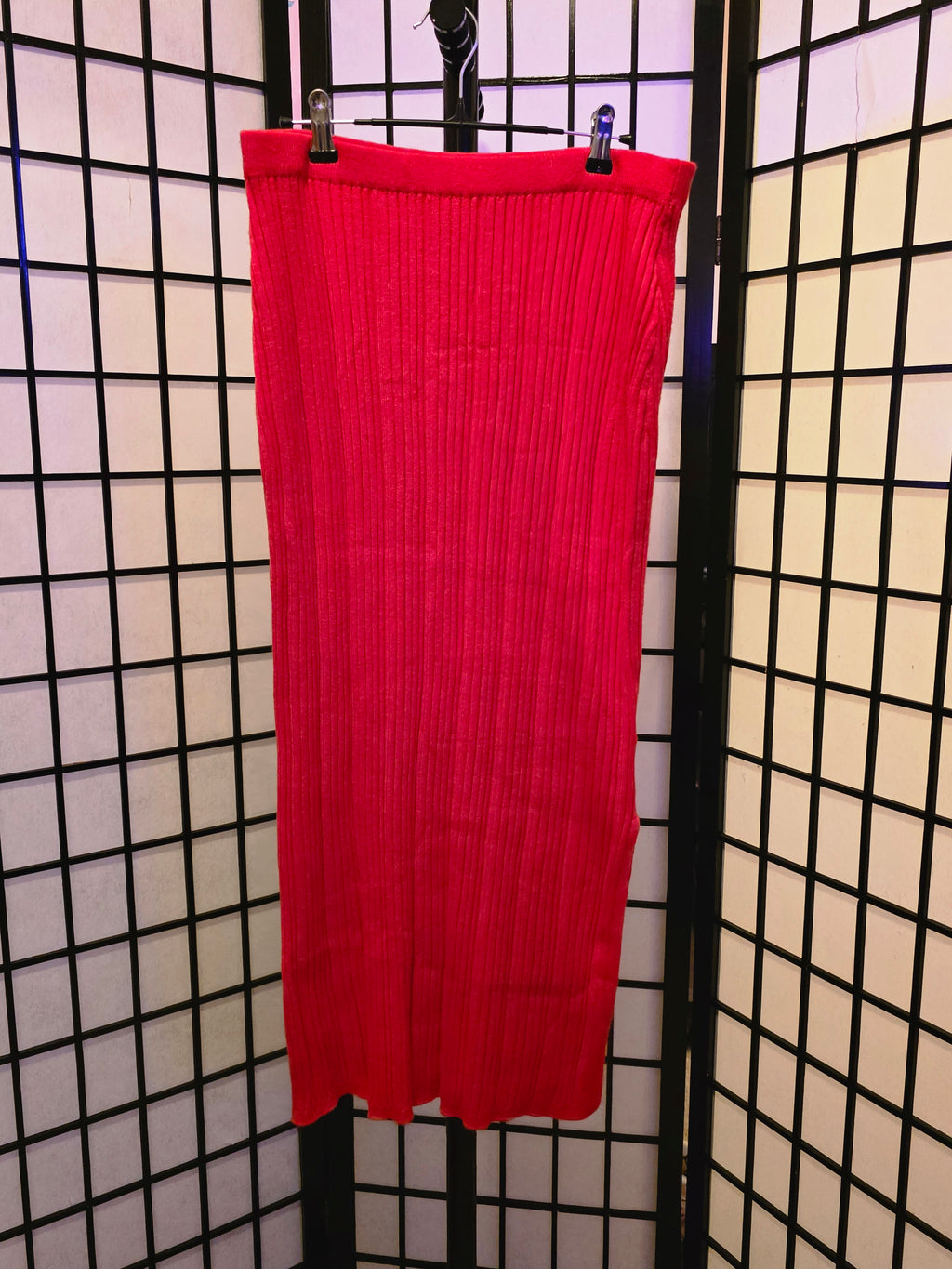 Scarlet Whisper Ribbed Midi