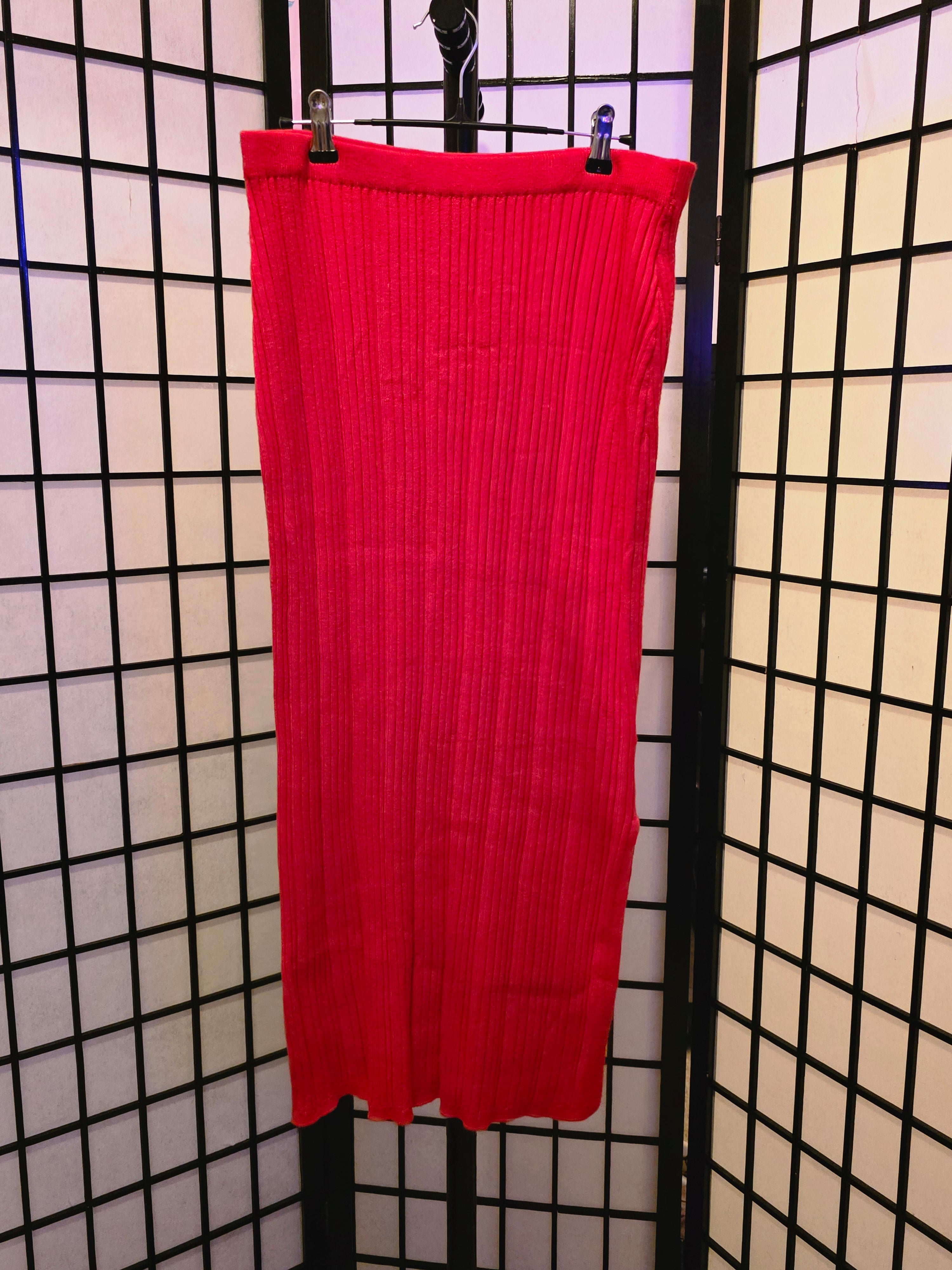 Scarlet Whisper Ribbed Midi