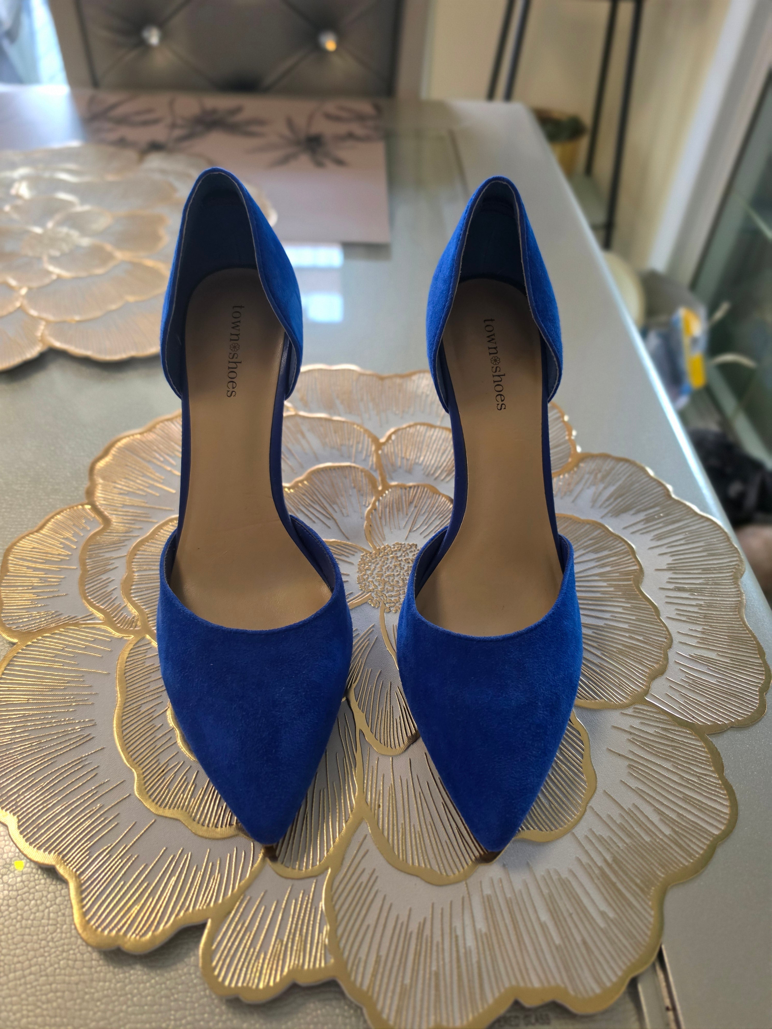 The Indigo Hour — Gomez d’Orsay Pump in Cobalt Suede