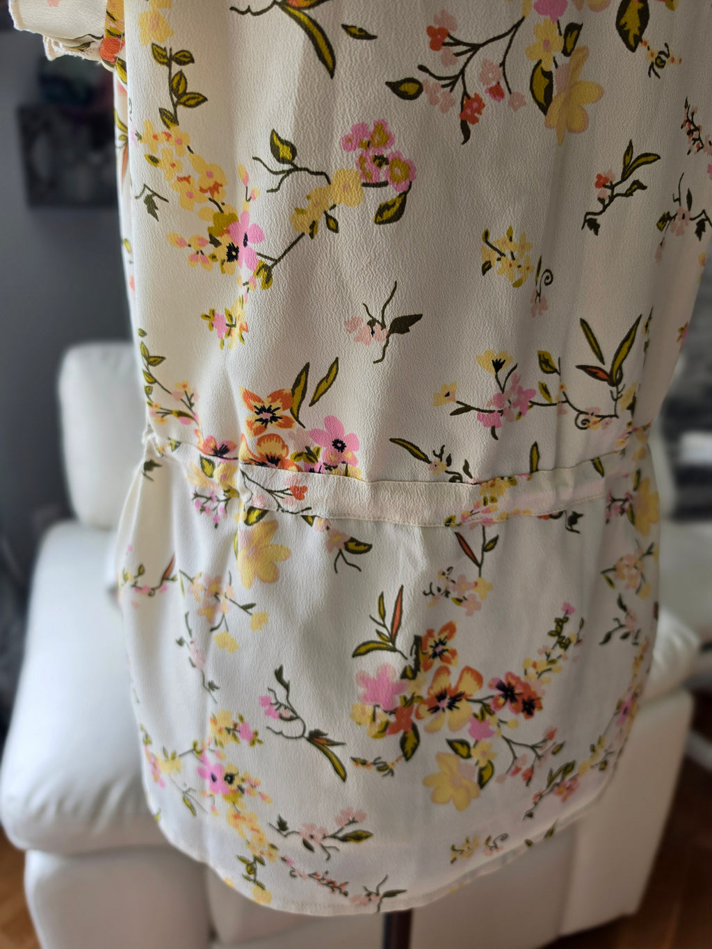 Botanical Garden Ruffle Blouse in Cream